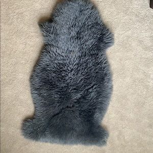 Faux sheepskin throw
